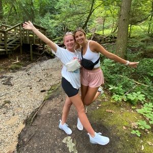 Meet your Posher, Lexi